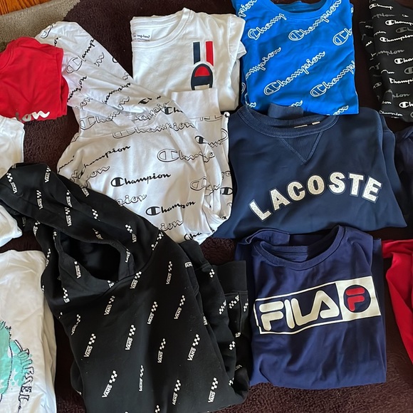 18 piece lot boys t-shirts hoodies and sweaters Fila, Lacoste, Vans, Champions - Picture 3 of 9